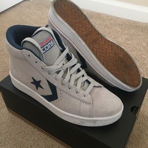 Converse CONS grey suede navy red colorway